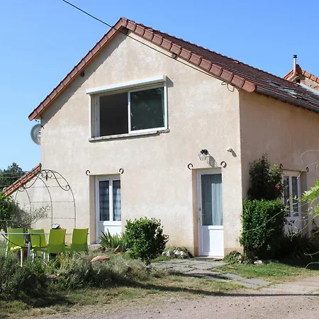Familial A La Ferme Avec Terrasse - Chevaux, Poneys, Proche Montlucon Et Thermes Neris Les Bains - Fr-1-489-430 Holiday home Sauvagny